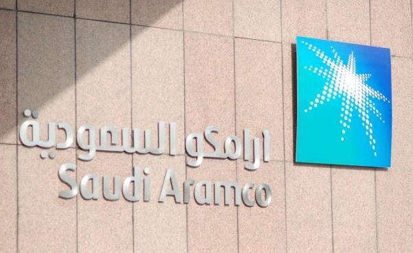 عملاق النفط السعودي «أرامكو» يسعى لتصدير المزيد من الخام لآسيا
