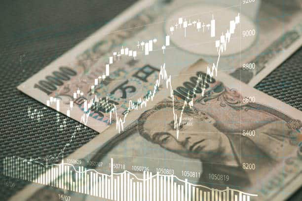 هبوط الين الياباني لأدنى المستويات مقابل الدولار الامريكي اليوم 28 أكتوبر,ماهي الاسباب؟