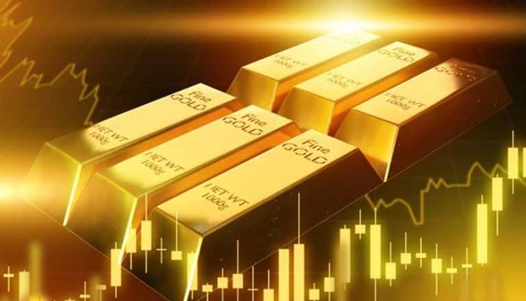 الذهب ينخفض بقرابة  نهاية الاسبوع مع صعود الدولار الامريكي