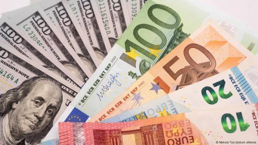 اليورو يستعيد عافيته وسط المخاطر المحيطة بالدولار الأمريكي اليوم 24 ابريل