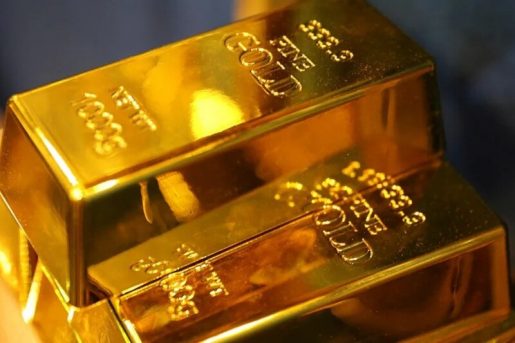 الذهب يواصل الصعود مدعومًا بتراجع الدولار وترقب سياسة ترامب التجارية